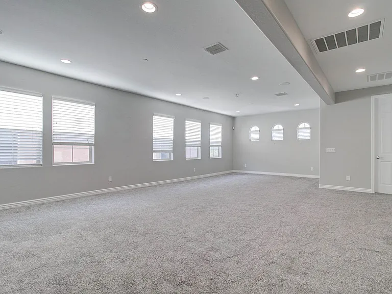 4617 E Walter Way — Photo 24