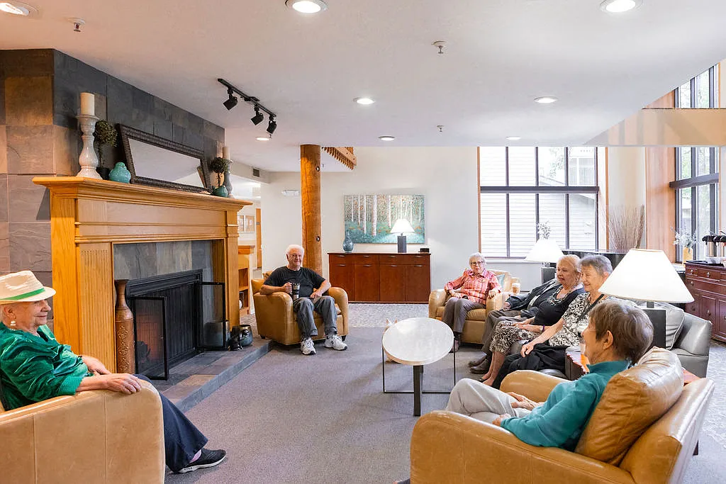 Creekside Village Retirement Residence — Photo 4