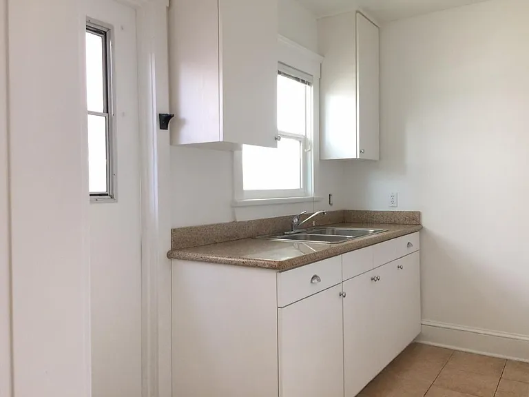 3825 Sawtelle Blvd — Photo 8
