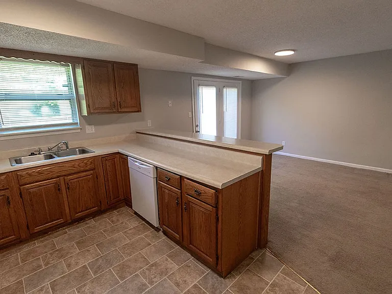 3602 Hermitage Rd — Photo 14