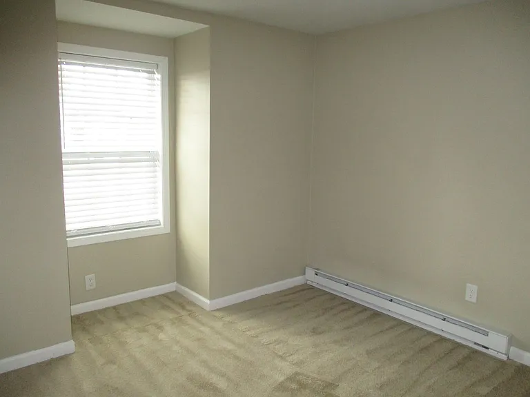 Parklawn Apartment Homes — Photo 8