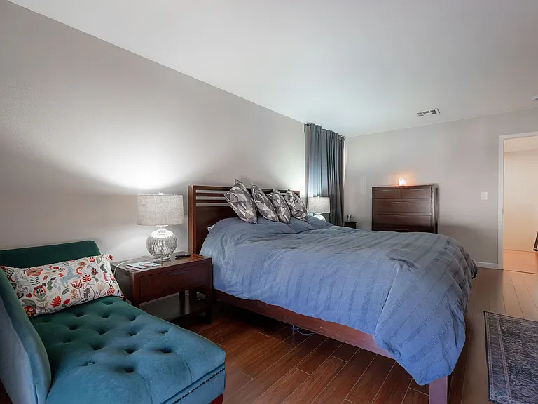 7578 Hope Valley St — Photo 23