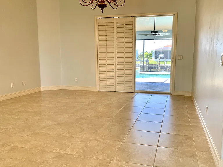 4128 NW 36th Ln — Photo 20
