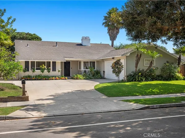 1212 Dover Dr, Newport Beach, CA 92660