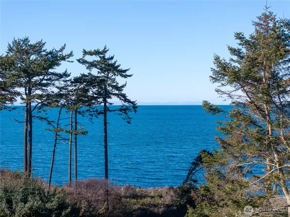 589 Fort Ebey Road, Coupeville, WA 98239