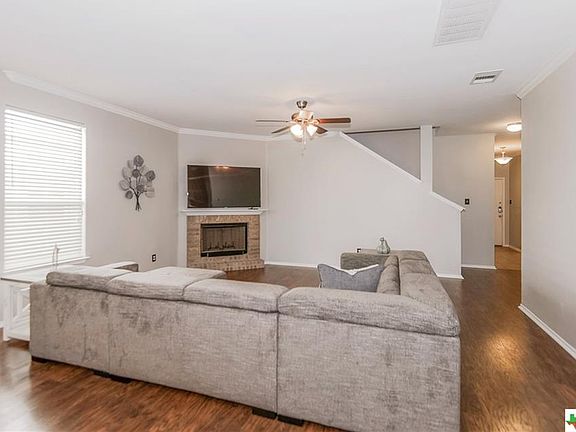 4th image of 9101 Sandyford Ct