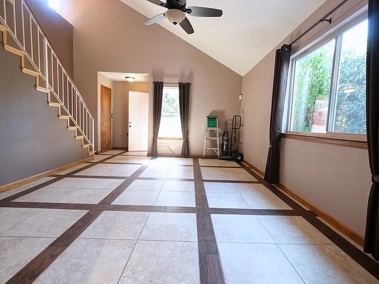 5315 Saratoga Dr NW — Photo 21