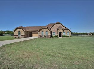 5673 Sledge Loop, Fort Worth, TX 76126