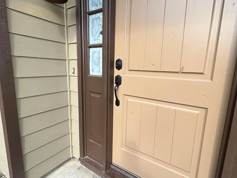 2575 NW Fairlawn St — Photo 12