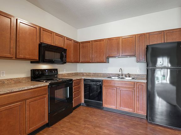 HilliardSummit_2021_Kitchen_01