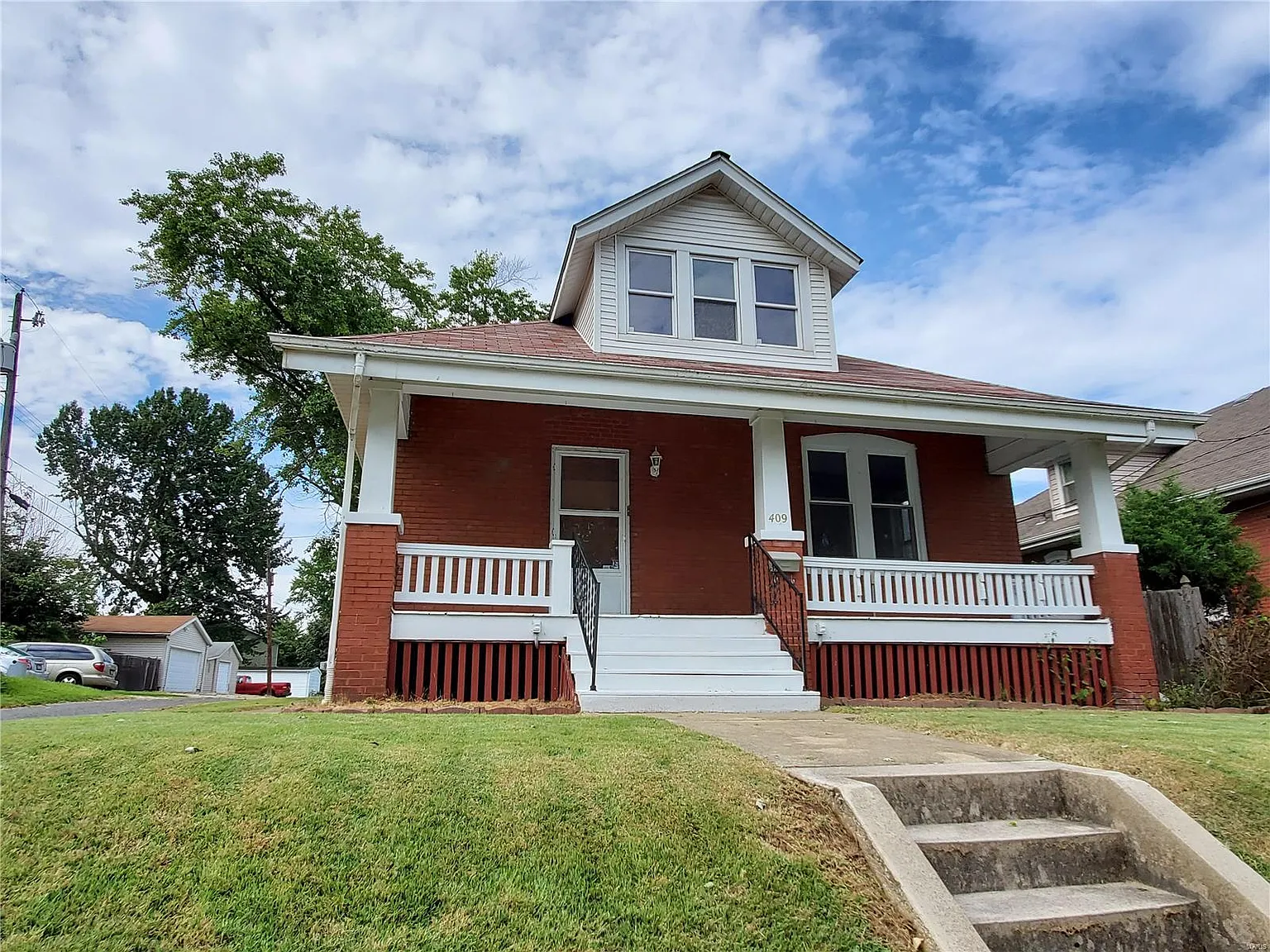 409 S 11th St photo 1