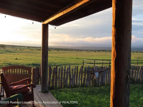 205 Katrina Rd, Corona, NM 88318