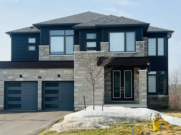 13 Del Ray Cres, Wasaga Beach, ON L9Z 0N7