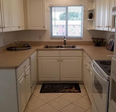 4th image of 4560 Overlook Dr NE APT 270