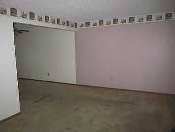 5th image of 3205 Windsor Pl