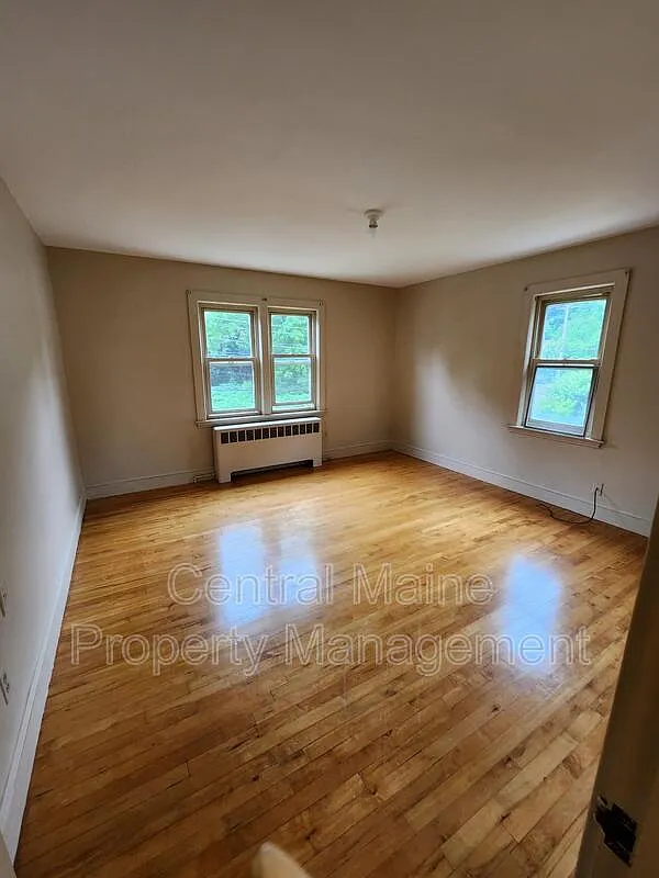2 bed, 1.0 bath, $1,650 — Photo 1