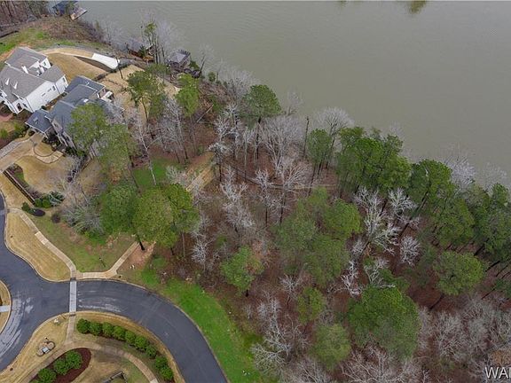 3rd image of 1700 Sunrise Pointe Way