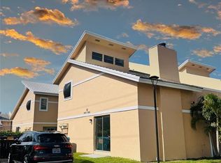 3947 Coral Springs Dr #22, Coral Springs, FL 33065