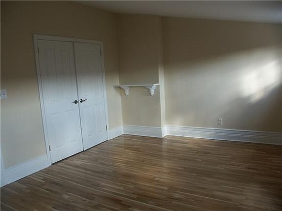 4th image of 181 Macdonough St APT 1