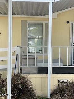 1st image of 24 Essex Dr