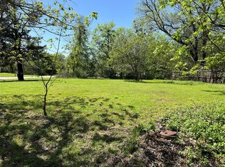 700 Maple St, Commerce, TX 75428