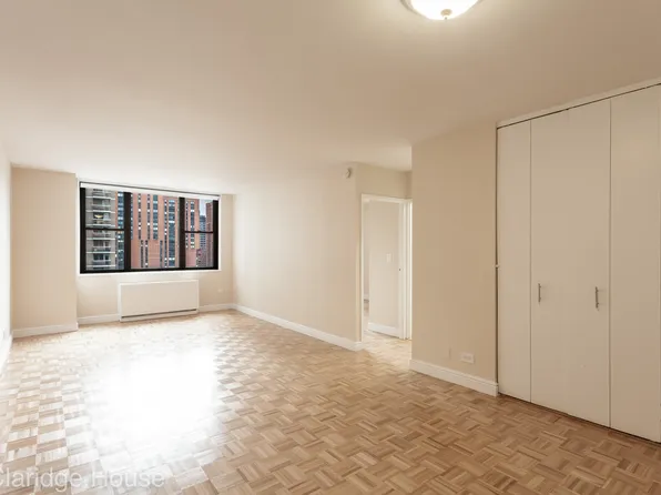 201 East 87th Street image 1 of 10