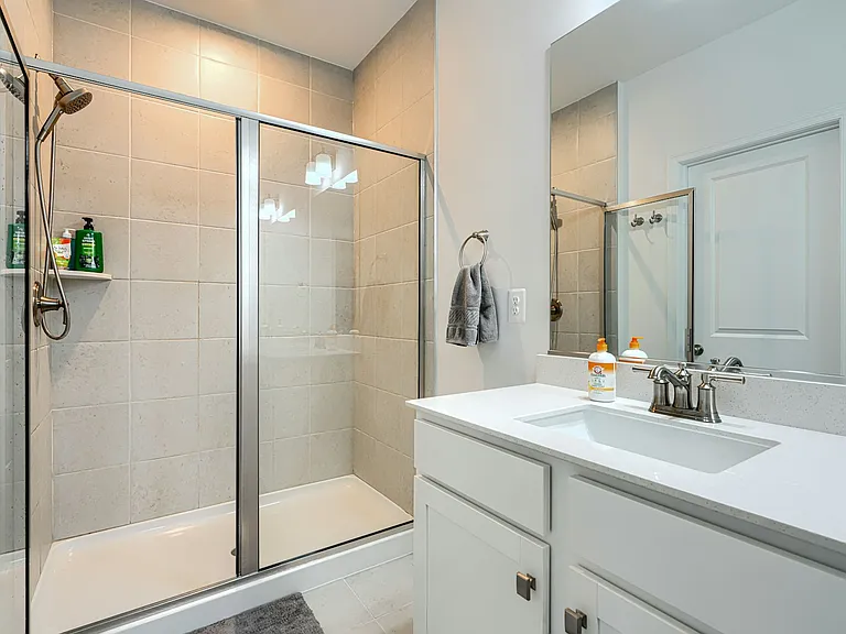 2596 Neabsco Common Pl — Photo 49