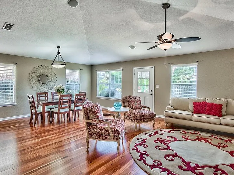 211 Wekiva Cv — Photo 7