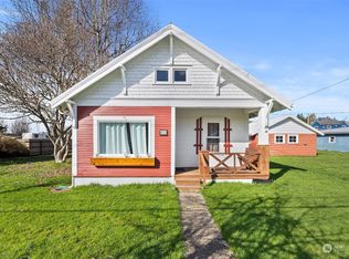 611 Broadway St, Raymond, WA