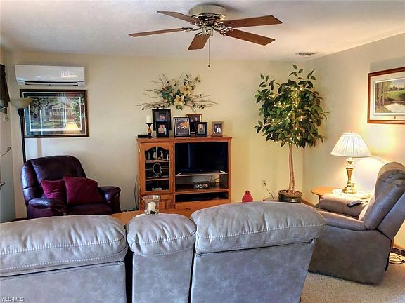 2nd image of 1506 Fairview Ave