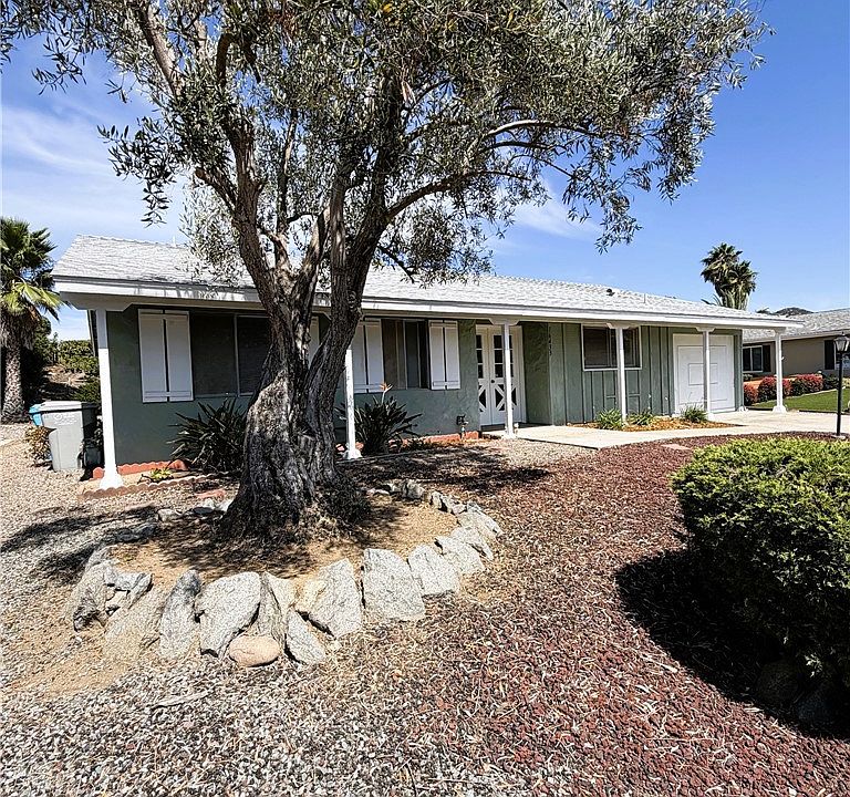 1st image of 16433 Felice Dr