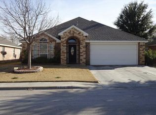 6914 Stonehenge Rd, Odessa, TX 79765