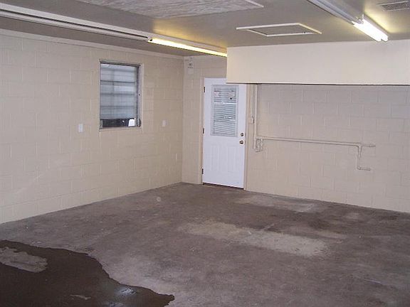 5th image of 526 6th Ave