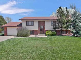 604 S Main St, Whitewater, KS 67154