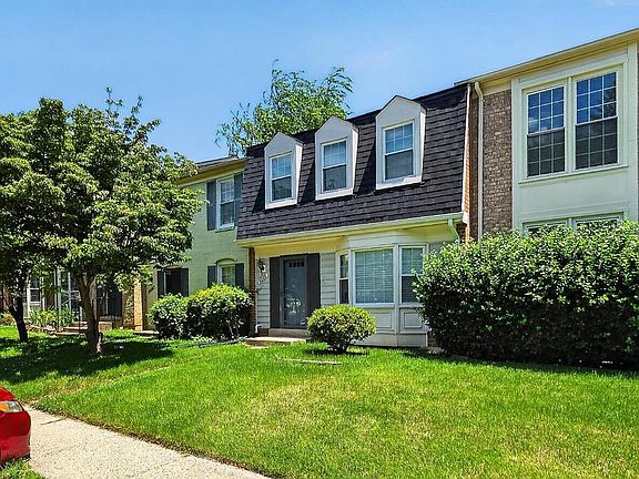3rd image of 9208 Weathervane Pl