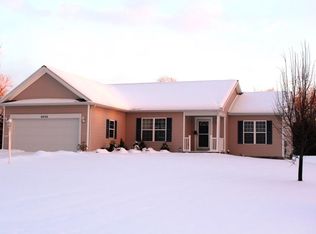 6006 Trillium Trl, Ontario, NY 14519