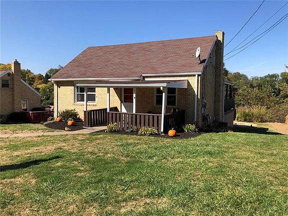 2nd image of 208 Sandy Dr