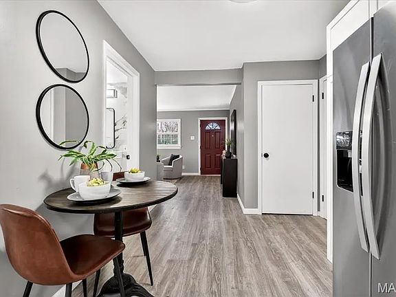 5th image of 2639 Louis Ave