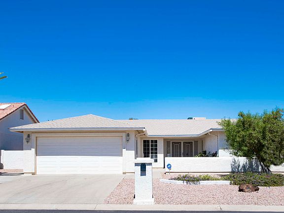 2nd image of 26408 S Lakewood Dr #18