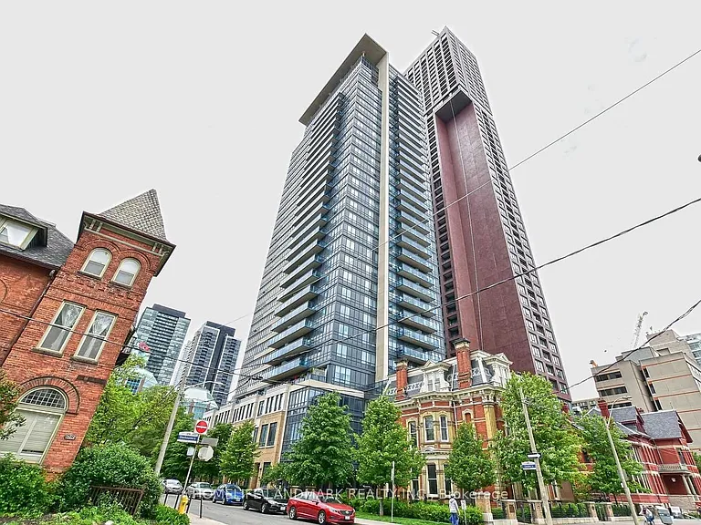 28 Linden St #502 — Photo 1