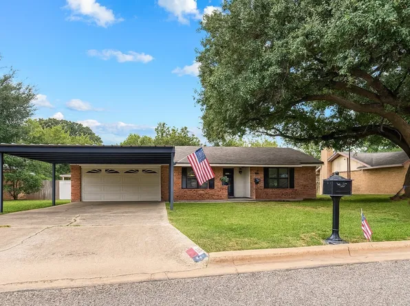 2410 Asbury St, Brownwood, TX 76801
