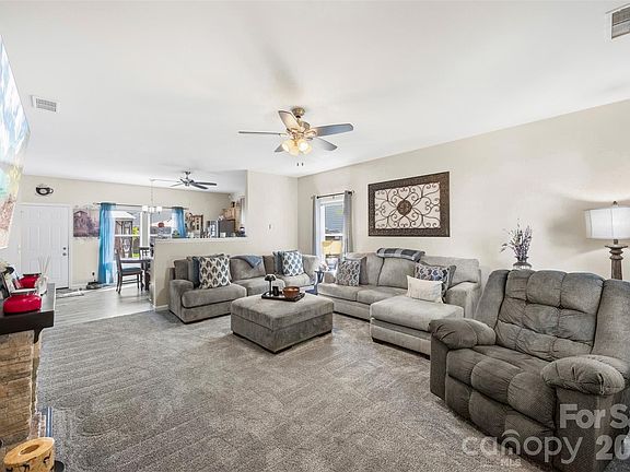 4th image of 1445 Logan Patrick Ct