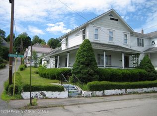 203 Whitmore Ave, Mayfield, PA 18433