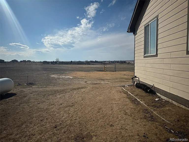 15071 Prairie Red Ct — Photo 17