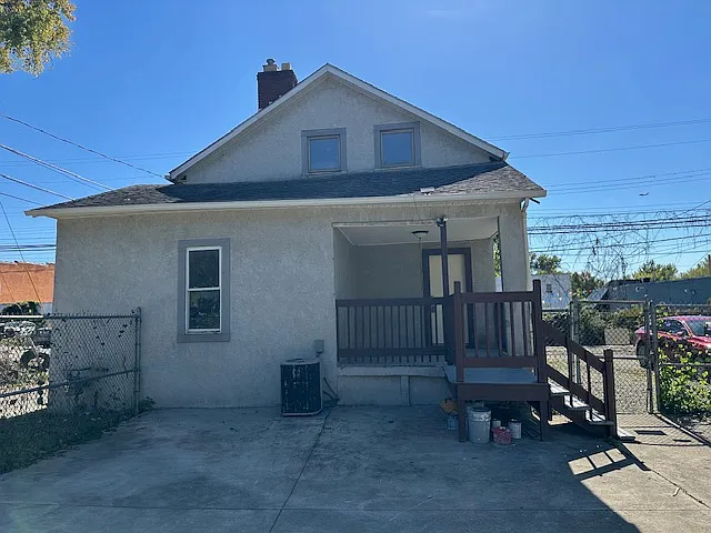 2454 Azelda St photo 1