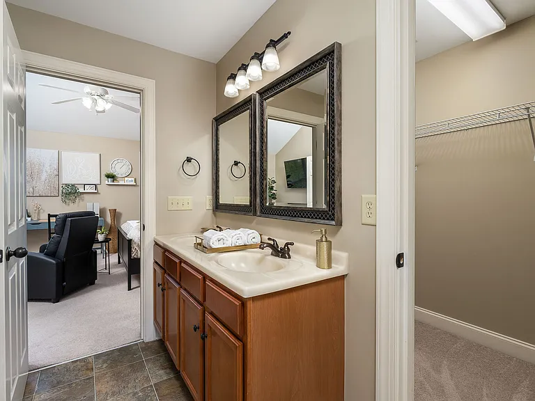 75 Stonebriar Ct — Photo 39
