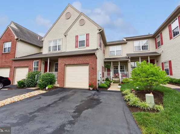 113 Farrington Ct, Collegeville, PA 19426