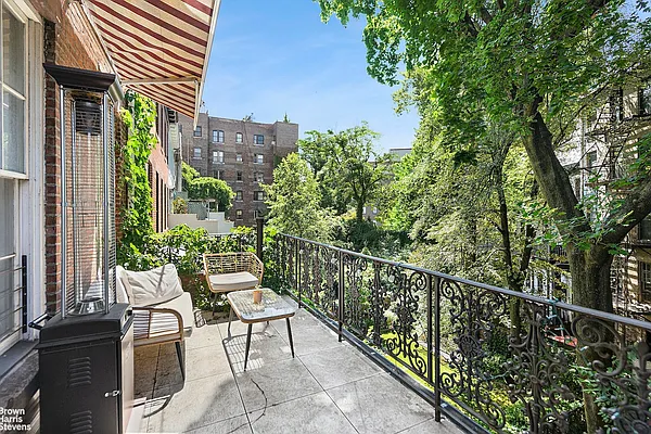 Rented by Brown Harris Stevens | media 2