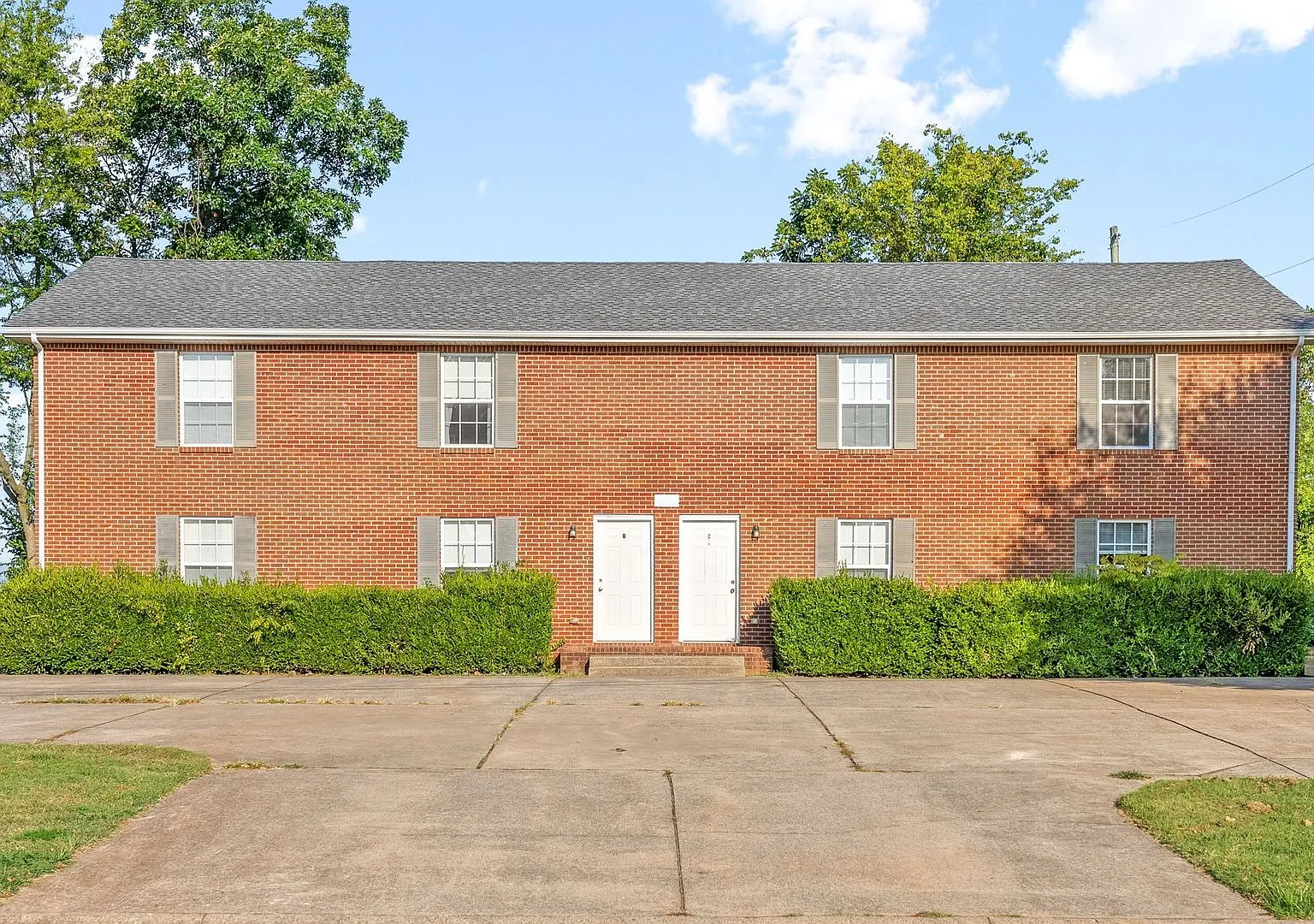 Jockey Drive - 3838 — Photo 1