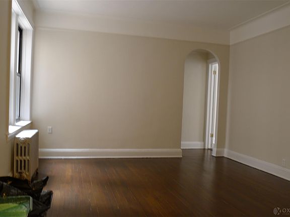 3rd image of 4519 42nd St APT 1A